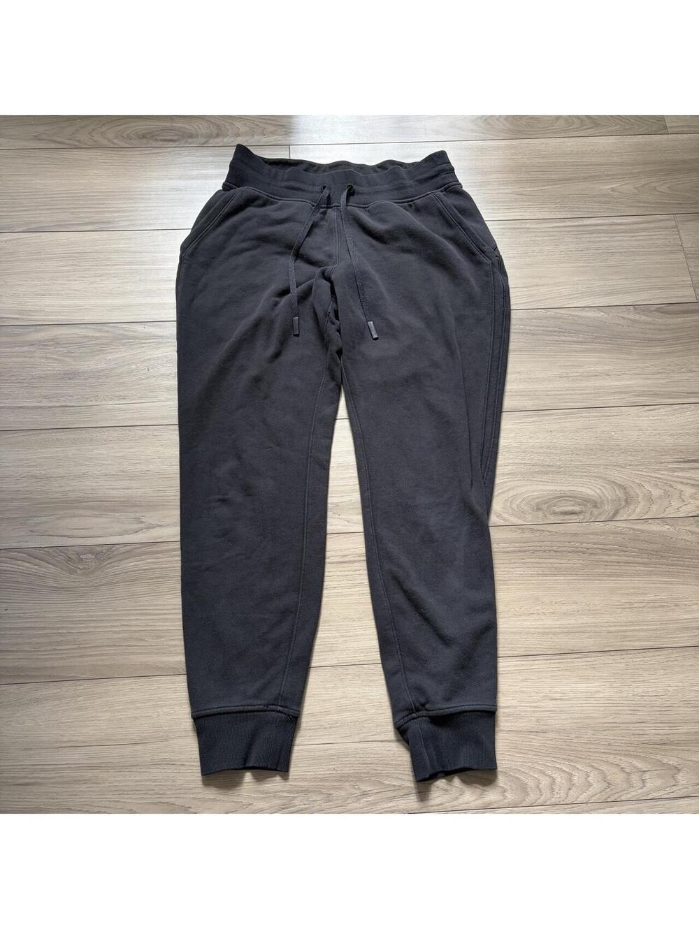 LULU LEMON BLACK SWEATPANTS